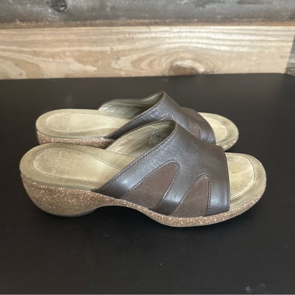 Merrell Sundial Slide Wedge Heel Sandals Fudge Brown Women's 8 Leather Slip-On - Picture 5 of 10